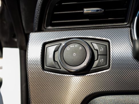 Used 2019 Ford Mustang GT w/ Equipment Group 301A image 17