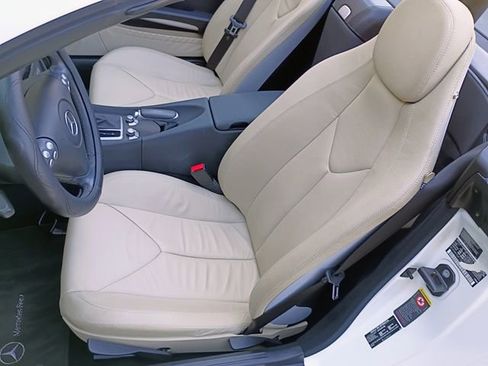 Used 2005 Mercedes-Benz SLK 350 image 31