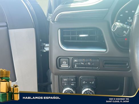 Used 2023 GMC Yukon SLT image 16