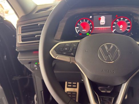 New 2026 Volkswagen Atlas SEL Premium R-Line AWD/4WD image 20