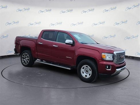 Used 2019 GMC Canyon Denali image 7