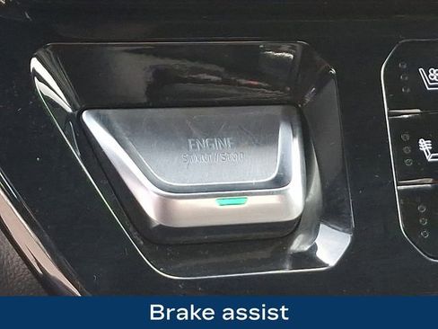 Used 2024 GMC Sierra 1500 AT4 w/ Technology Package image 18