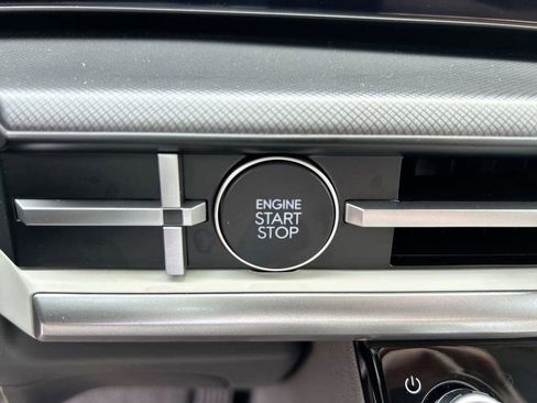 New 2026 Hyundai Santa Fe SEL FWD image 34