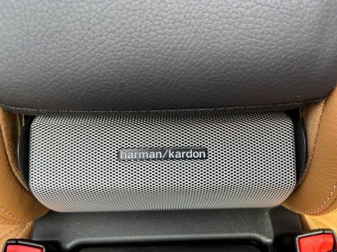 Used 2017 Mercedes-Benz E 400 Cabriolet image 17