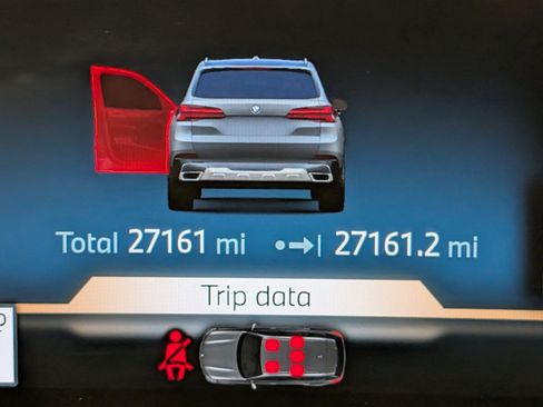 Used 2024 BMW X5 xDrive40i w/ Premium Package image 23