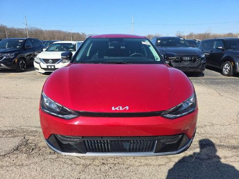 Used 2023 Kia EV6 Wind RWD image 3