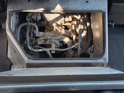 Used 2017 Ford E-350 and Econoline 350 Super Duty w/ A/C Prep Package image 27