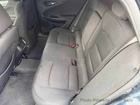 Used 2020 Chevrolet Malibu LT FWD image 14