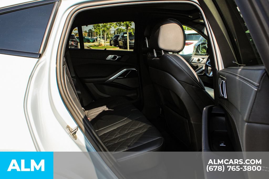Used 2024 BMW X6 xDrive40i AWD/4WD image 18