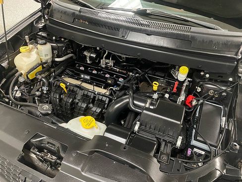 Used 2020 Dodge Journey SE w/ SE Popular Equipment Group image 17