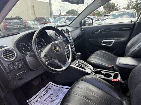 Used 2013 Chevrolet Captiva Sport LTZ FWD image 9