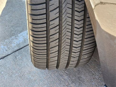 Used 2021 Chrysler 300 Touring w/ Sport Appearance Package image 11