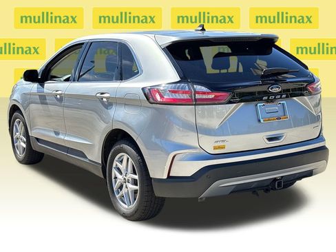 Certified 2024 Ford Edge SEL w/ Convenience Package AWD/4WD image 16
