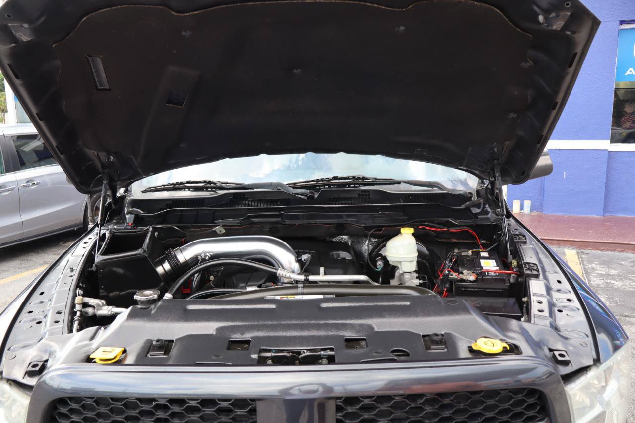 Used 2016 RAM 1500 Express RWD image 33