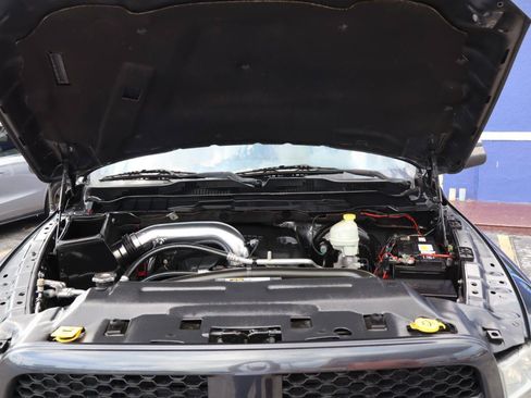 Used 2016 RAM 1500 Express RWD image 33