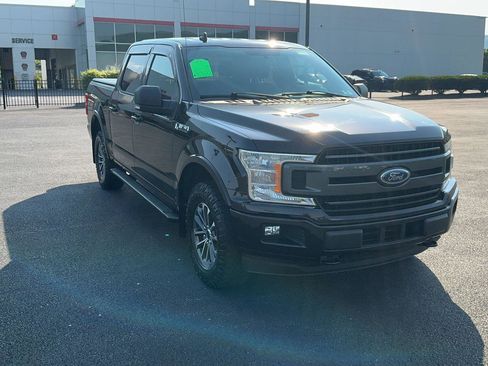 Used 2018 Ford F150 XLT w/ Equipment Group 302A Luxury AWD/4WD image 3