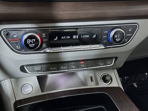 Used 2021 Audi Q5 Prestige image 15