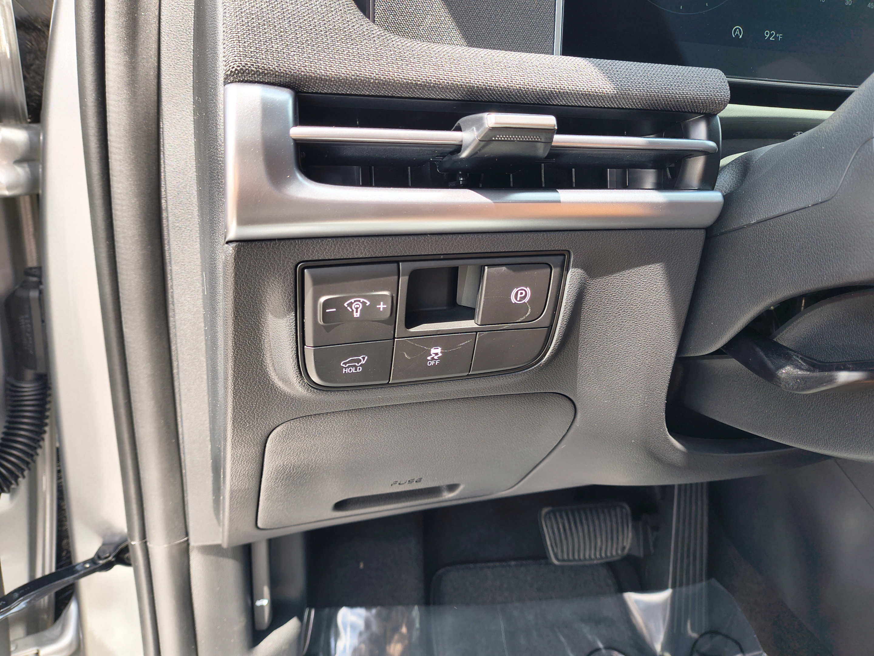 New 2026 Hyundai Tucson Limited FWD image 28