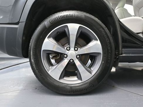 Used 2019 Jeep Cherokee Limited w/ Trailer Tow Group image 15