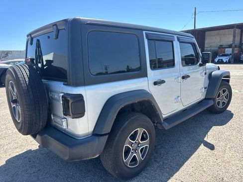 Used 2022 Jeep Wrangler Unlimited Sport AWD/4WD image 5
