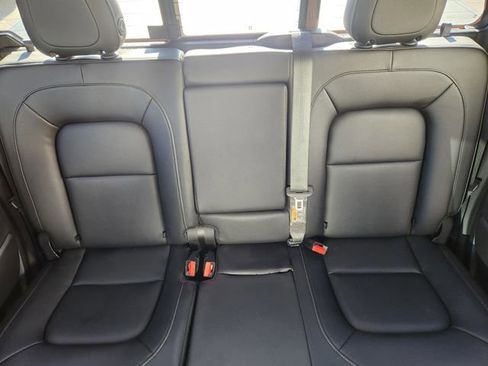 Used 2019 Chevrolet Colorado ZR2 image 17