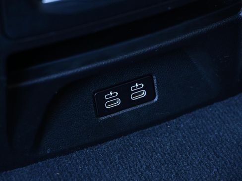 Certified 2024 BMW X3 sDrive30i w/ Premium Package image 36