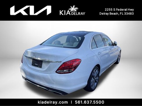 Used 2018 Mercedes-Benz C 300 Sedan image 2