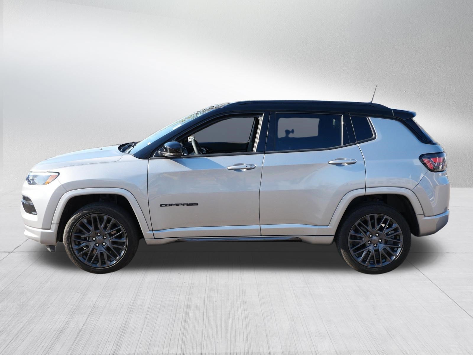 Used 2023 Jeep Compass High Altitude AWD/4WD image 4