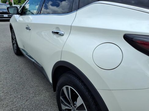 Used 2024 Nissan Murano SV AWD/4WD image 15