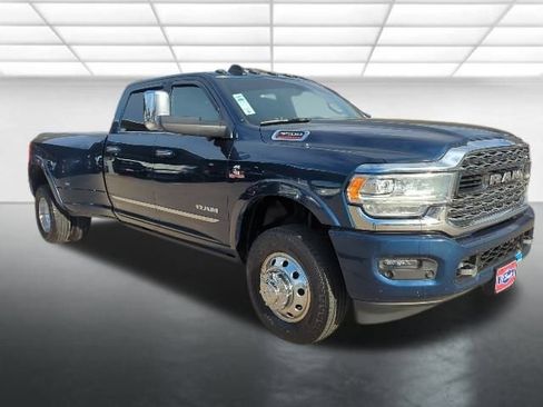 Used 2021 RAM 3500 Limited w/ Towing Technology Group image 1