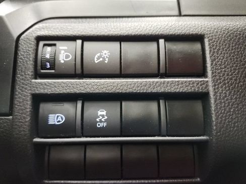 Used 2025 Toyota Tacoma SR RWD image 47
