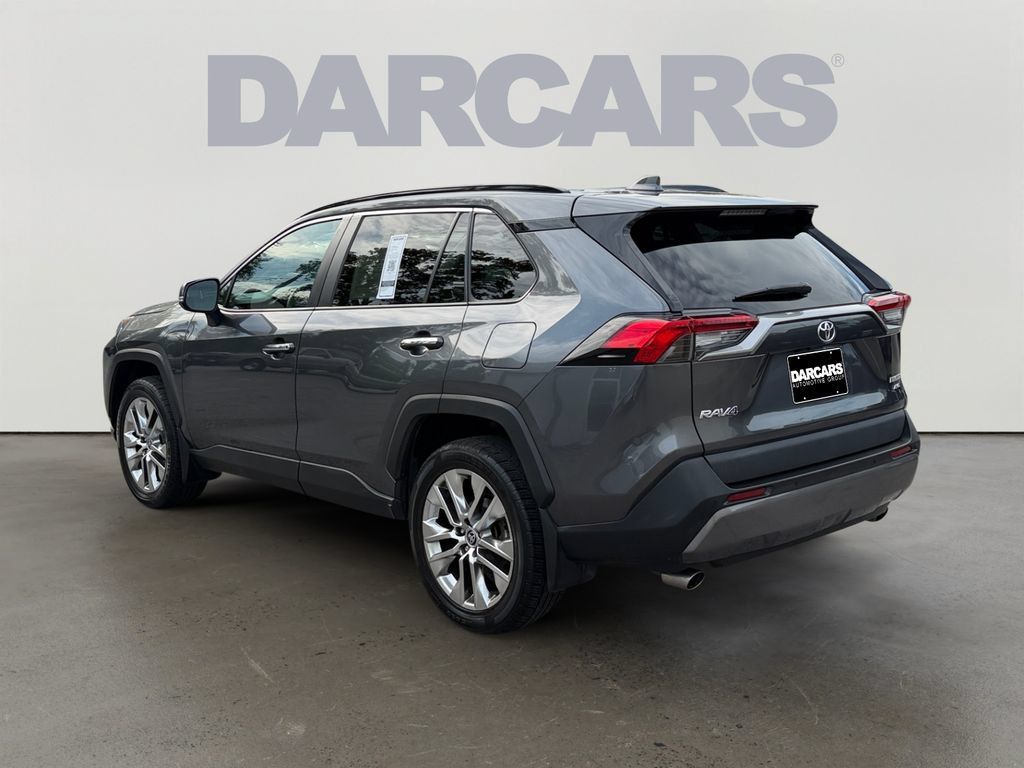 Used 2021 Toyota RAV4 Limited AWD/4WD image 5