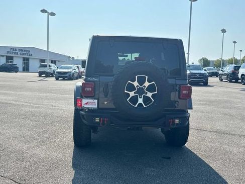 Used 2020 Jeep Wrangler Unlimited Rubicon AWD/4WD image 5
