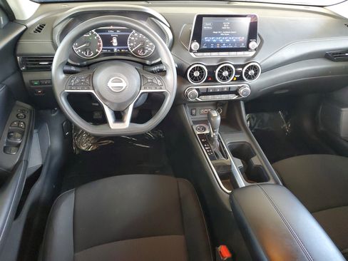 Used 2024 Nissan Sentra SV FWD image 12