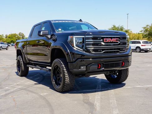 New 2026 GMC Sierra 1500 AT4 w/ AT4 Premium Package AWD/4WD image 5