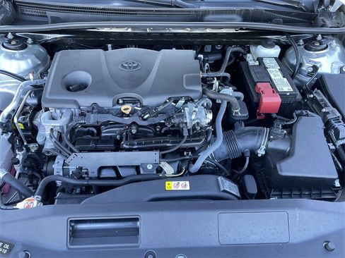 Used 2023 Toyota Camry LE image 13