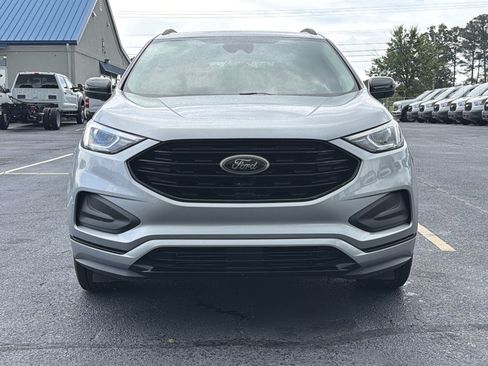 Certified 2023 Ford Edge SE w/ Black Appearance Package AWD/4WD image 32