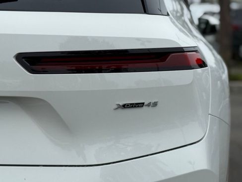 Used 2026 BMW iX xDrive45 w/ Premium Package image 14