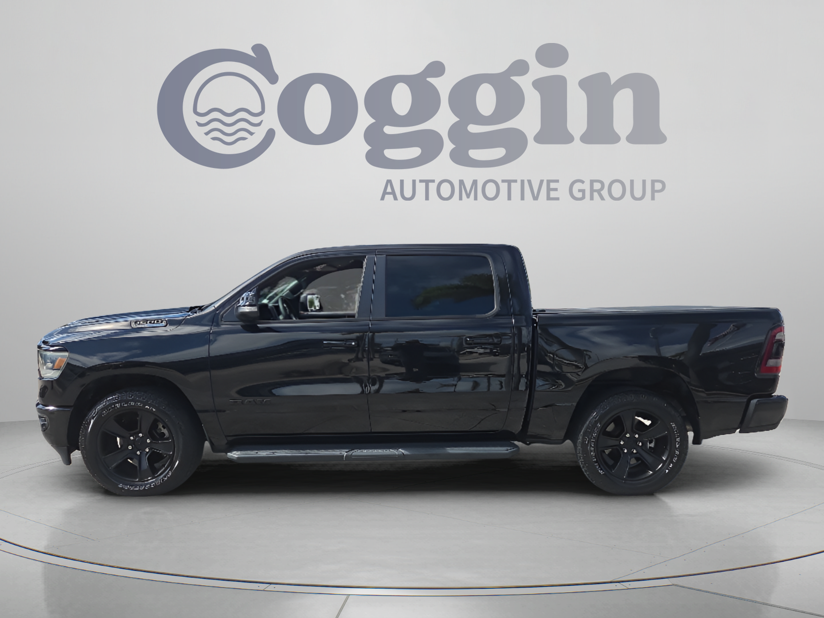 Used 2021 RAM 1500 Big Horn RWD image 2