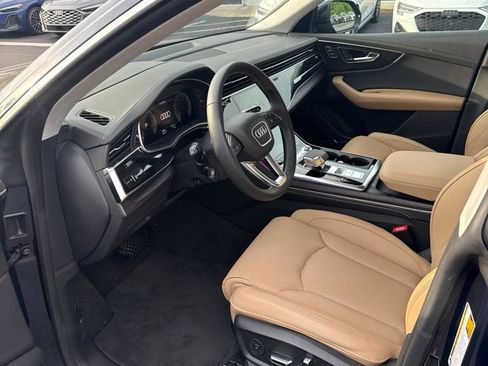 Used 2025 Audi Q8 Prestige AWD/4WD image 8