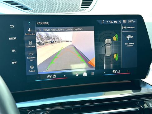 Certified 2025 BMW X1 xDrive28i image 15