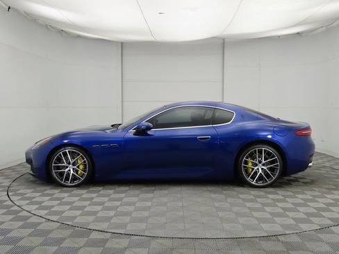 Used 2024 Maserati GranTurismo Modena image 8