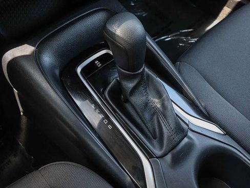 Used 2023 Toyota Corolla LE FWD image 21