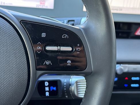 Certified 2024 Hyundai Ioniq 5 SEL RWD image 28