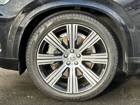 Certified 2023 Volvo XC90 B6 Ultimate image 12