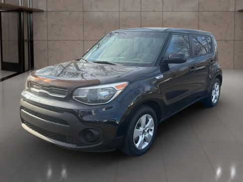 Used 2017 Kia Soul image 5