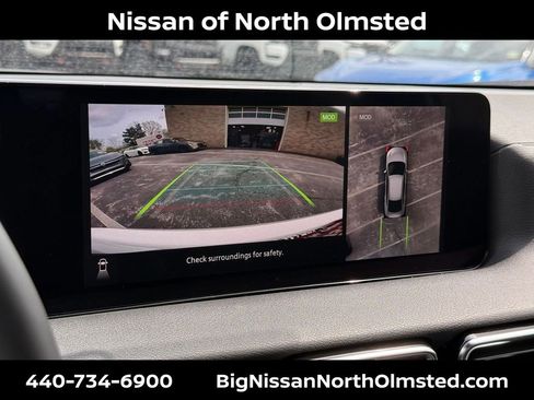New 2026 Nissan Sentra SR w/ SR Premium Package FWD image 15