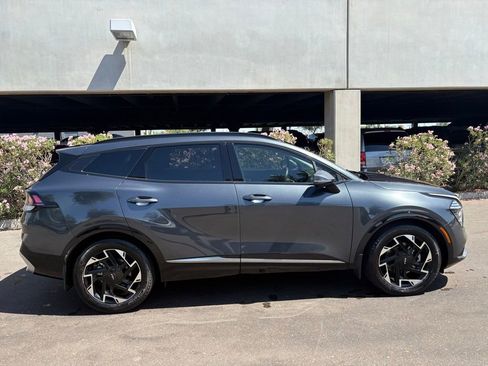 Used 2024 Kia Sportage SX FWD image 3