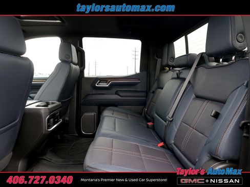 Used 2025 Chevrolet Silverado 1500 High Country w/ Technology Package AWD/4WD image 6