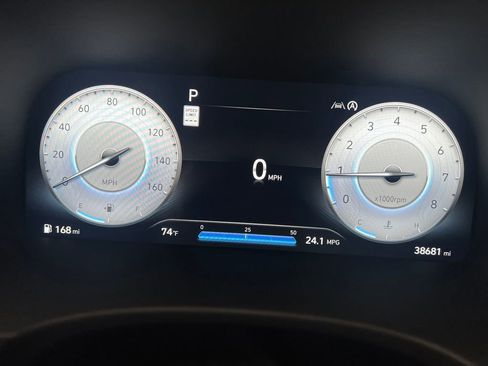 Used 2023 Hyundai Palisade Limited FWD image 17